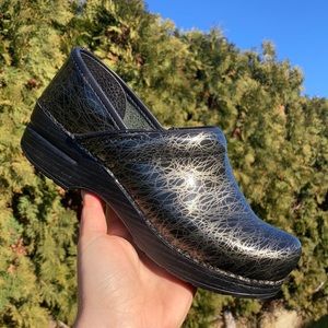 Dansko Professional Parent Leather Clog Slip On Nursing Shoe Size 37